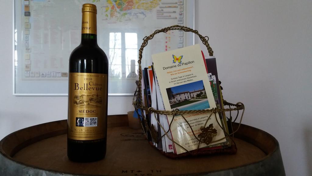 Domaine Du Papillon Acomodação com café da manhã Lesparre-Médoc Exterior foto